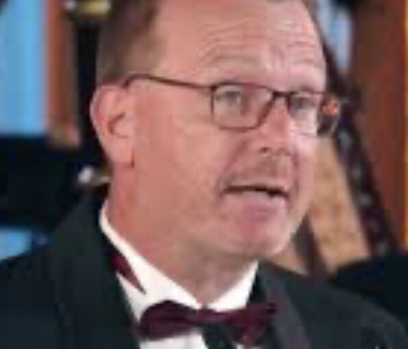 Freibergs Oberbürgermeister Sven Krüger gehört dafür auf die Sanktionsliste